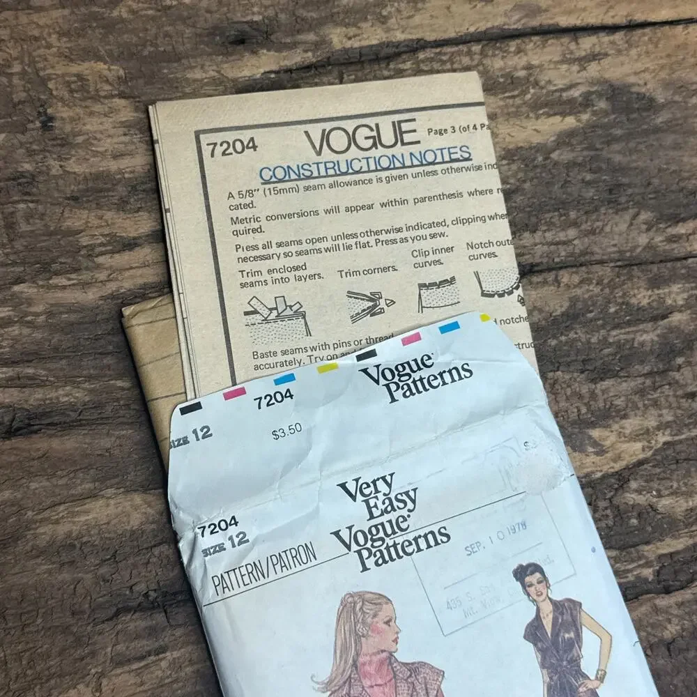 Lot of 2 UNCUT Vintage 1970s Very Easy Vogue Sewing Patterns Skirt Dress